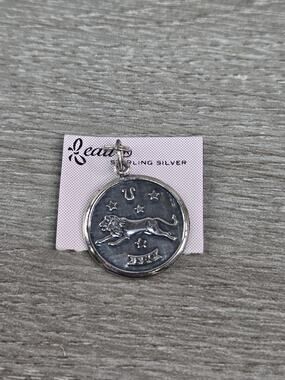 VTG Sterling Silver - BEAU Zodiac Leo Lion Astrology Pendant NEW